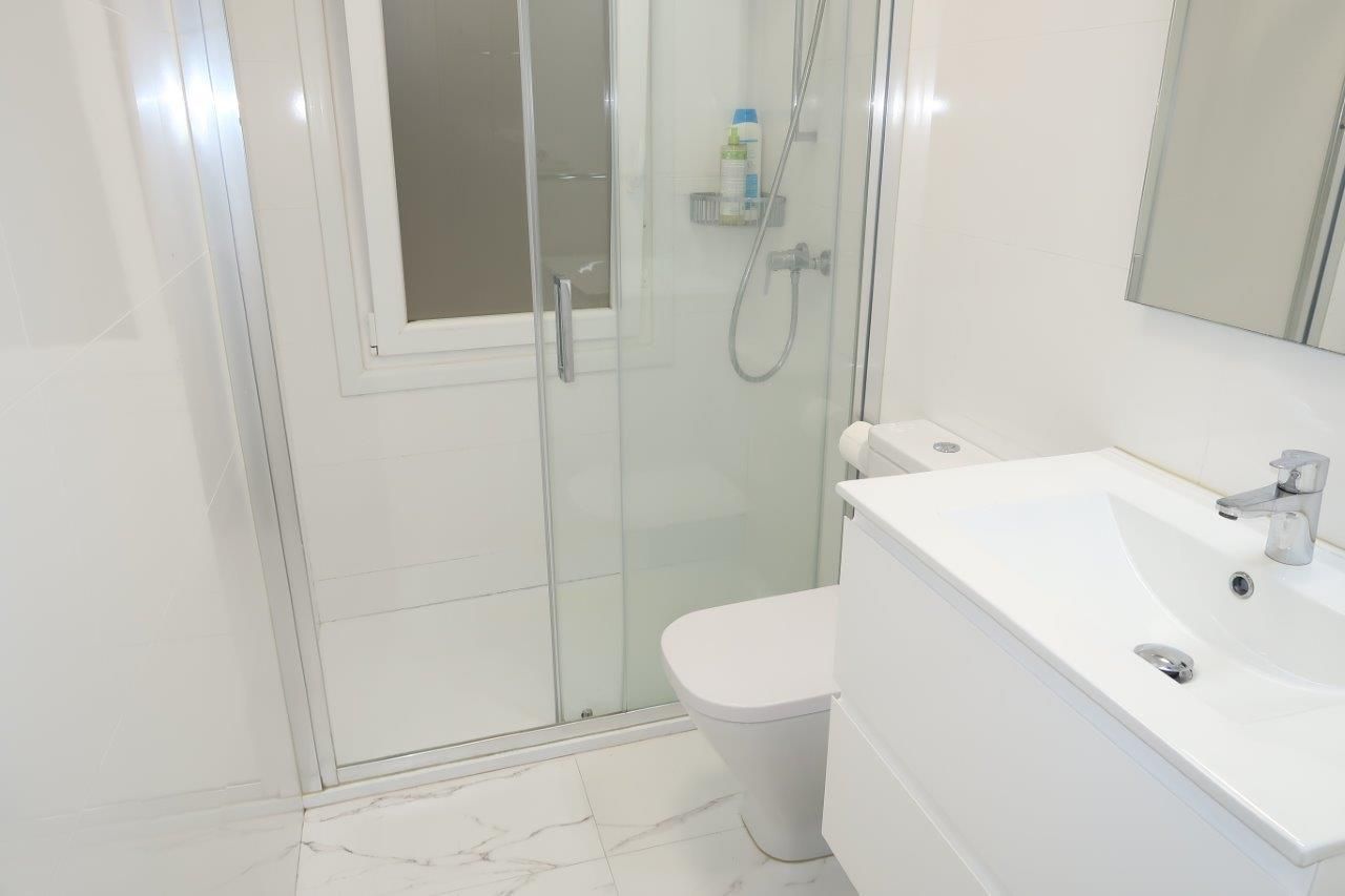 Bathroom of Flat to rent in A Coruña Capital   with Furnished