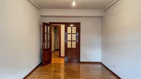 Foto 5 de Piso en venta en Calle Juan Boscan, 1, Cascajos - Piqueras, Logroño