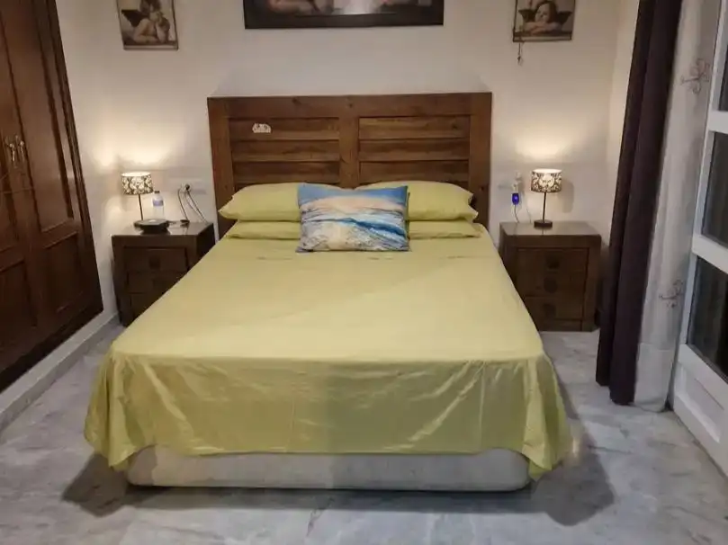 Habitación de Casa o chalet en venta en Mairena del Aljarafe con Aire acondicionado y Piscina