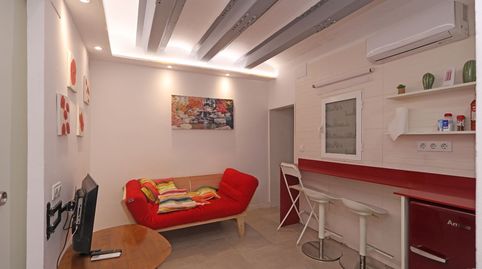 Foto 4 de Piso en venta en Porta, Barcelona Capital