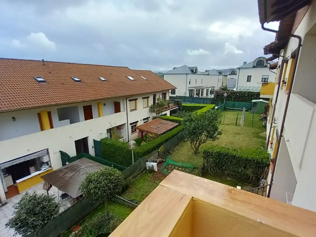 Jardí de Dúplex en venda en Piélagos amb Terrassa i Balcó