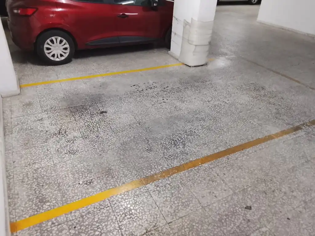 Parkplatz von Garage zur Miete in Córdoba