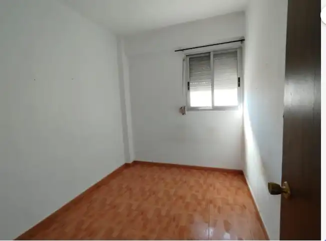 Habitación de Piso en venta en Valencia con Balcón