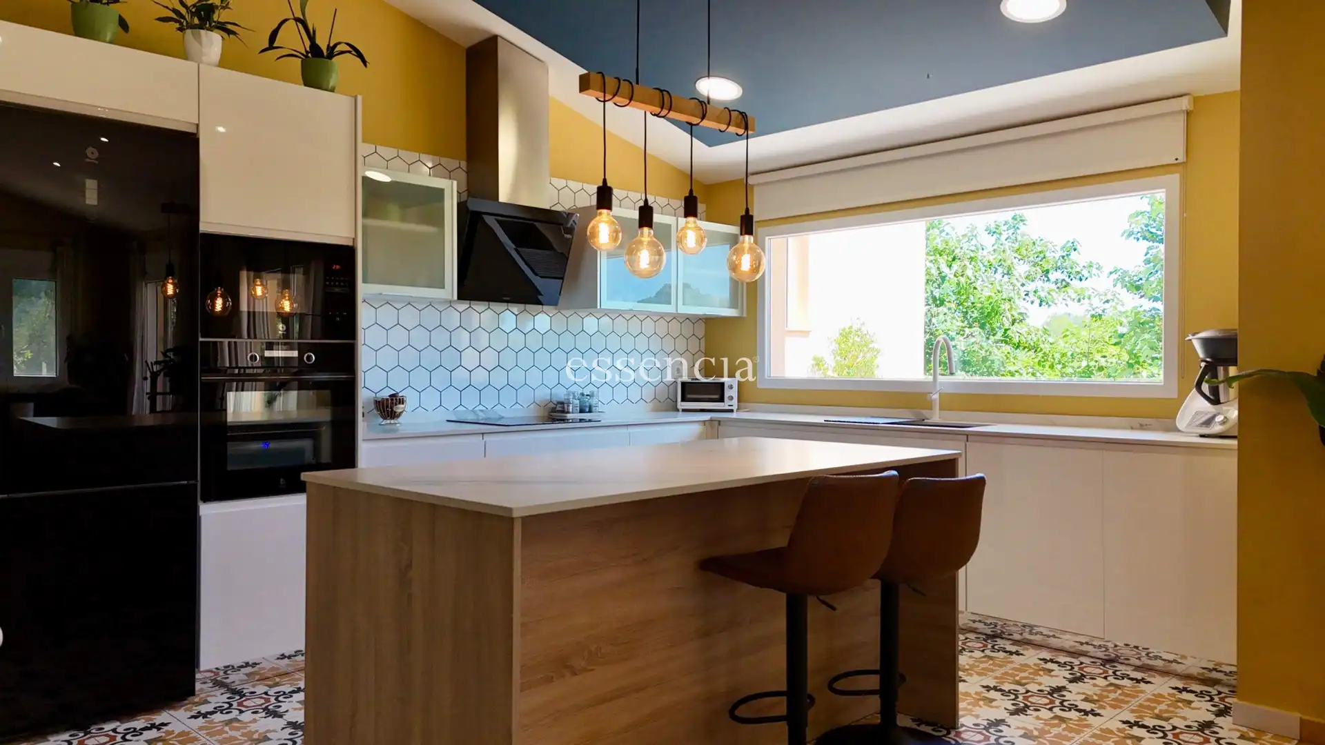 Cocina de Casa o chalet en venta en Ròtova con Aire acondicionado, Calefacción y Jardín privado