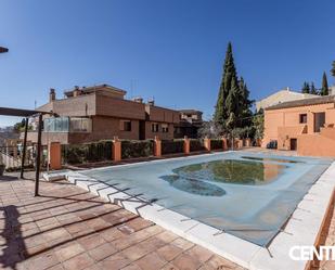 Swimming pool of Flat for sale in  Granada Capital  with Air Conditioner, Private garden and Storage room