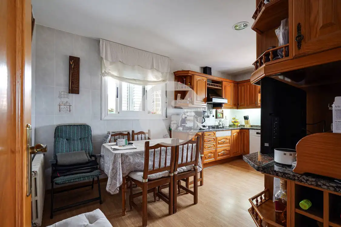 Cocina de Casa o chalet en venta en Viladecans con Aire acondicionado, Calefacción y Terraza