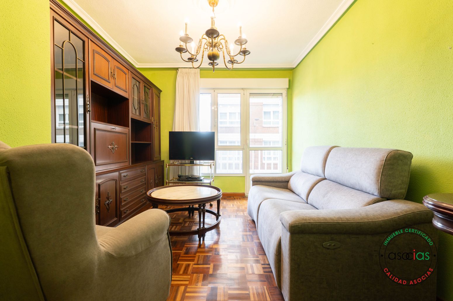 Living room of Flat for sale in Gijón   with Parquet flooring and Terrace