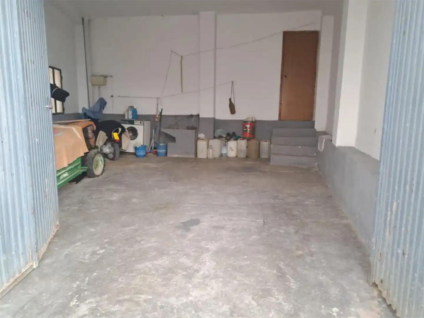 Casa adosada en venda en Castril amb Traster, Moblat i Balcó