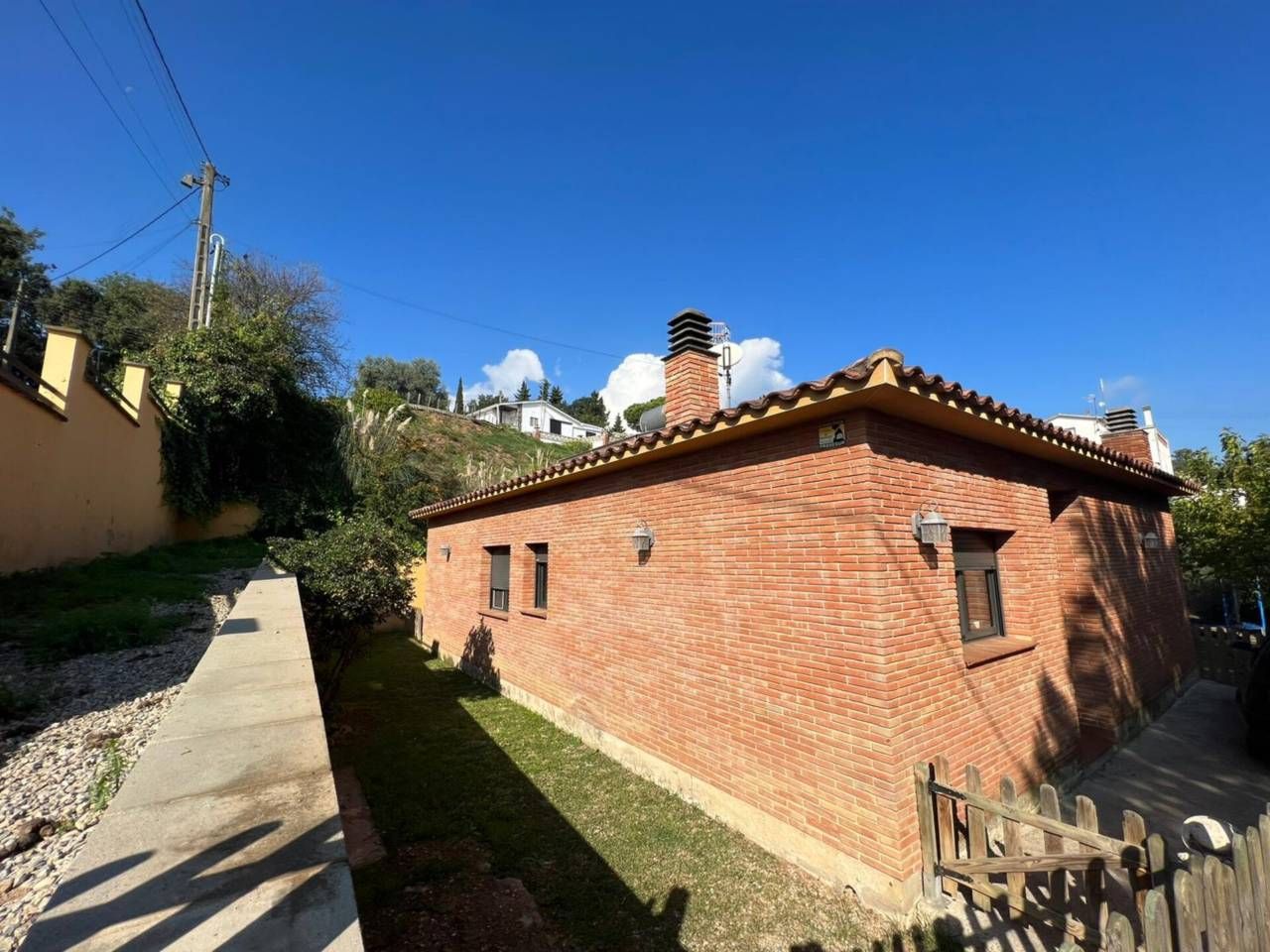Exterior view of House or chalet to rent in Riells i Viabrea  with Heating, Private garden and Terrace