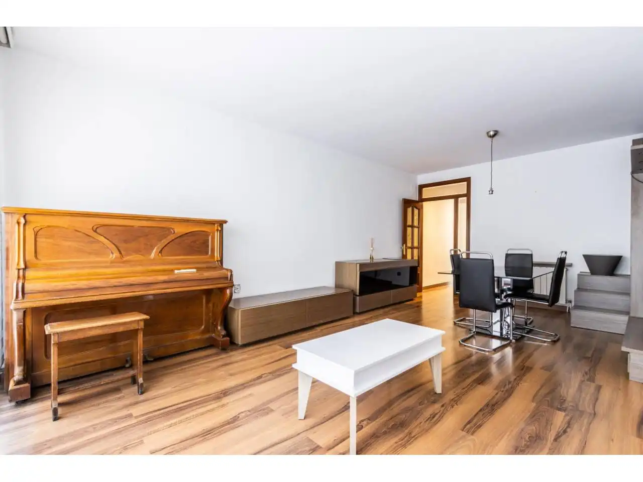 House with garden for sale in Calle ESCOLA PIA, imagen 8