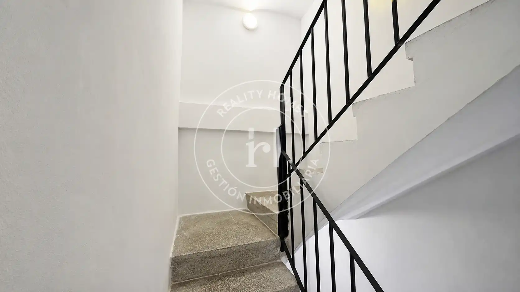 Edificio en venta en Vimbodí i Poblet