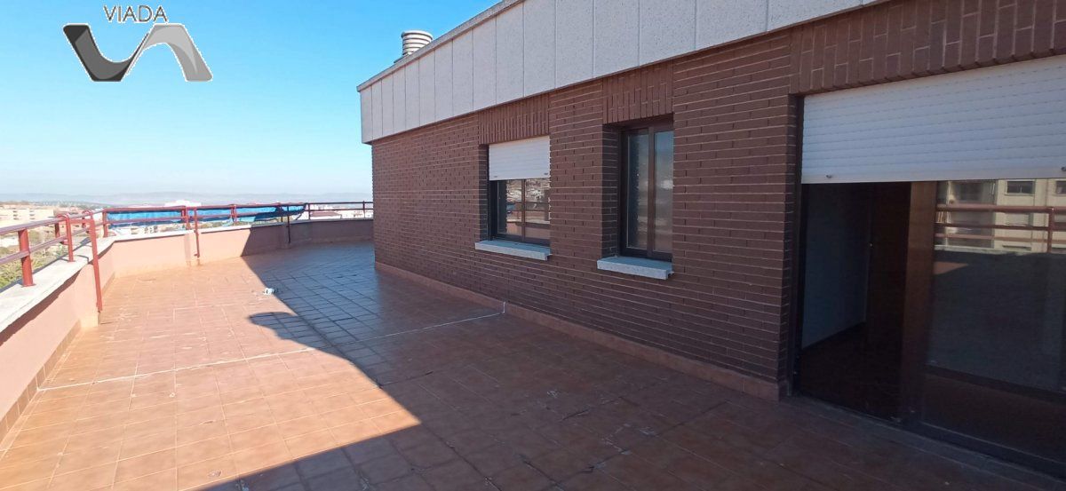 Terrassa de Àtic en venda en Puertollano amb Calefacció, Terrassa i Forn