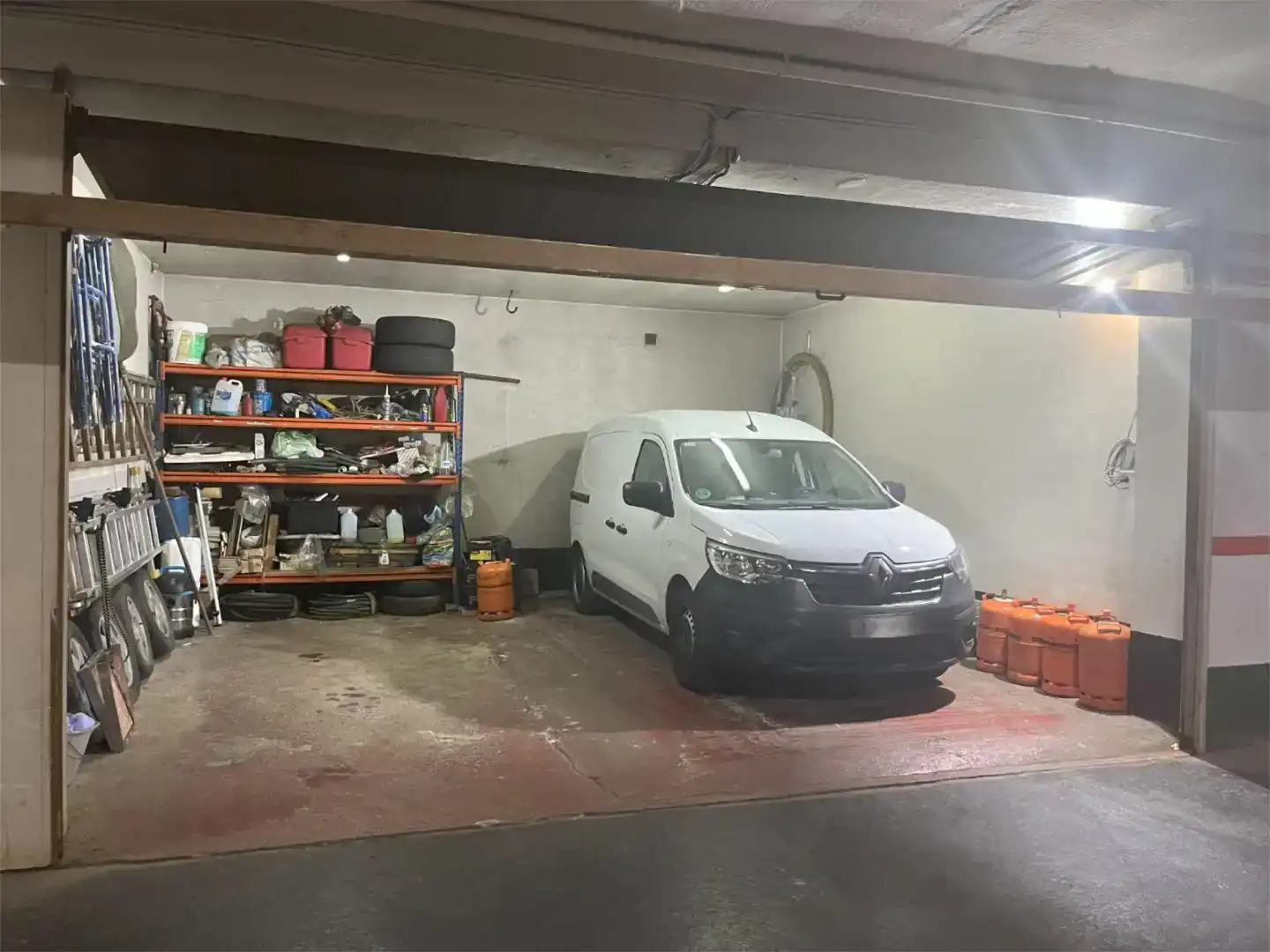 Aparcament de Garatge en venda en Bilbao 
