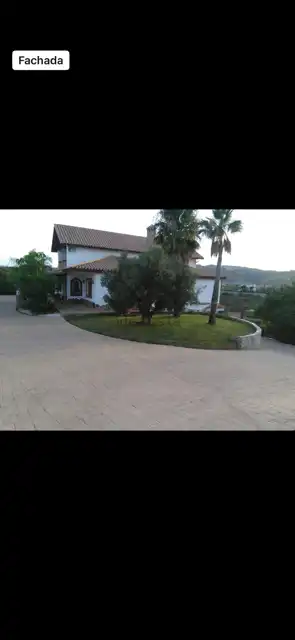 Vista exterior de Casa o xalet de lloguer en Mijas amb Aire condicionat, Jardí privat i Terrassa