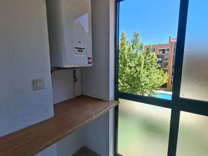 Terrassa de Pis en venda en  Madrid Capital amb Aire condicionat i Piscina