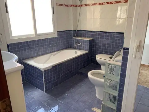Bany de Apartament en venda en Terrassa amb Balcó
