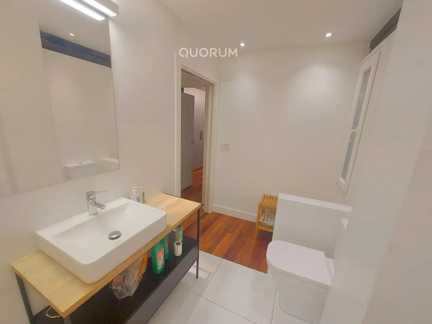 Bathroom of Flat for sale in Ibaiondo