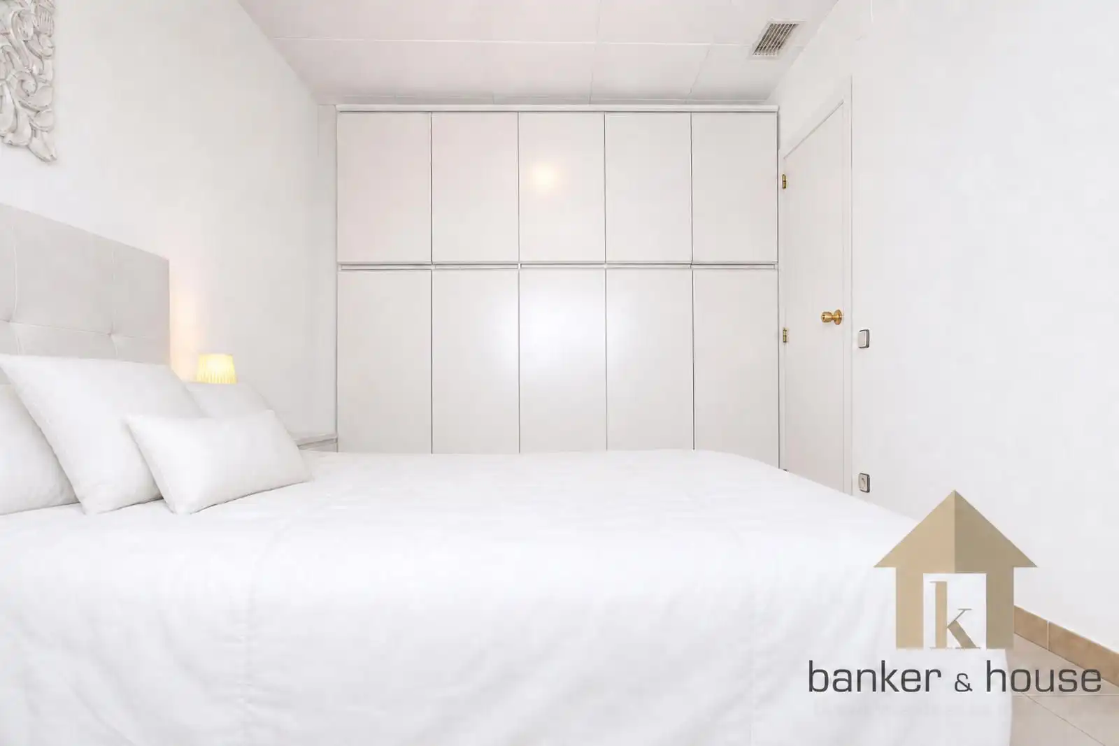 Bedroom of Detached homes for sale in Cerdanyola del Vallès  with Air Conditioner, Heating and Terrace