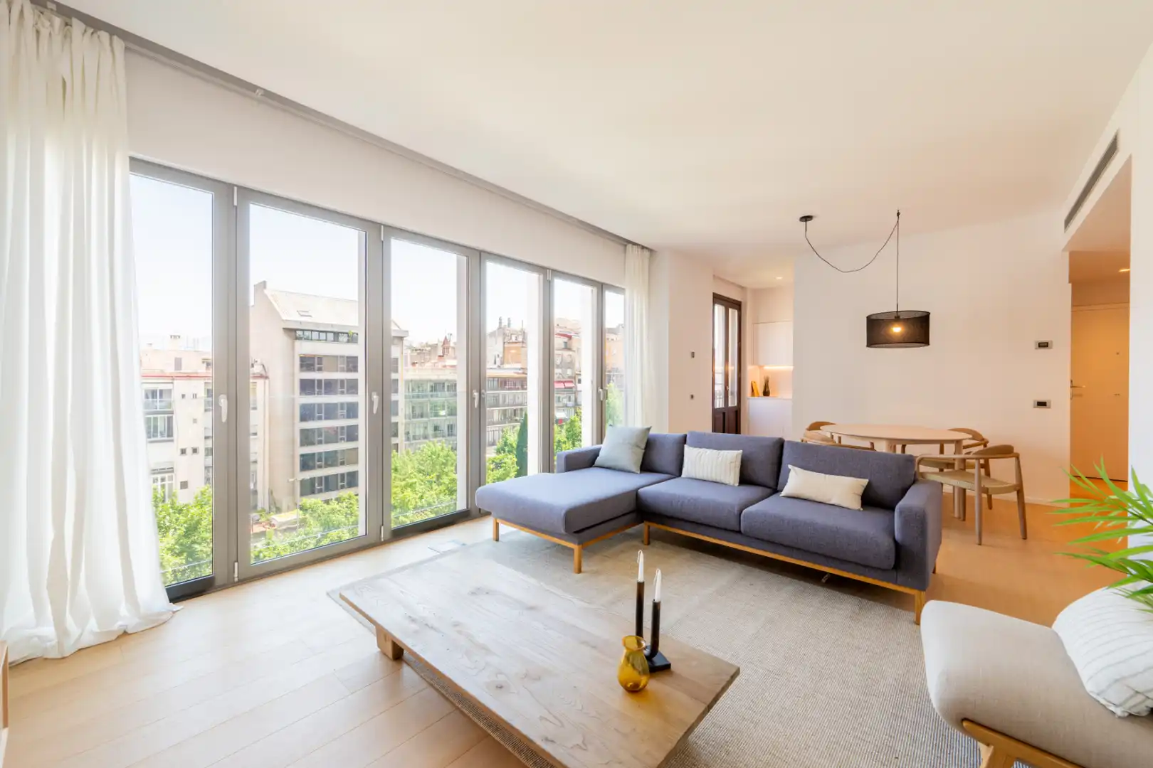 Flat with lift to rent in Carrer de Mallorca 234