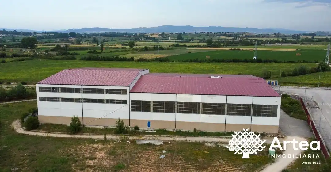 Fabrikhallen zum Verkauf in Carretera Villarcayo, 7, Villarcayo de Merindad de Castilla la Vieja