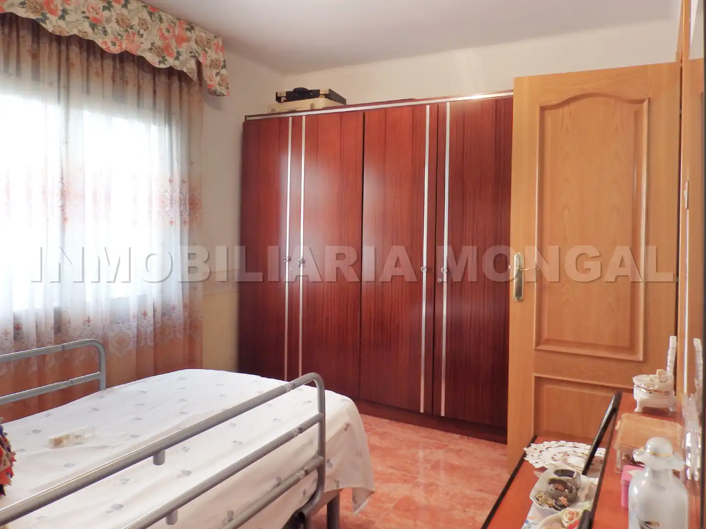 Habitación de Piso en venta en Esplugues de Llobregat con Aire acondicionado, Amueblado y Horno