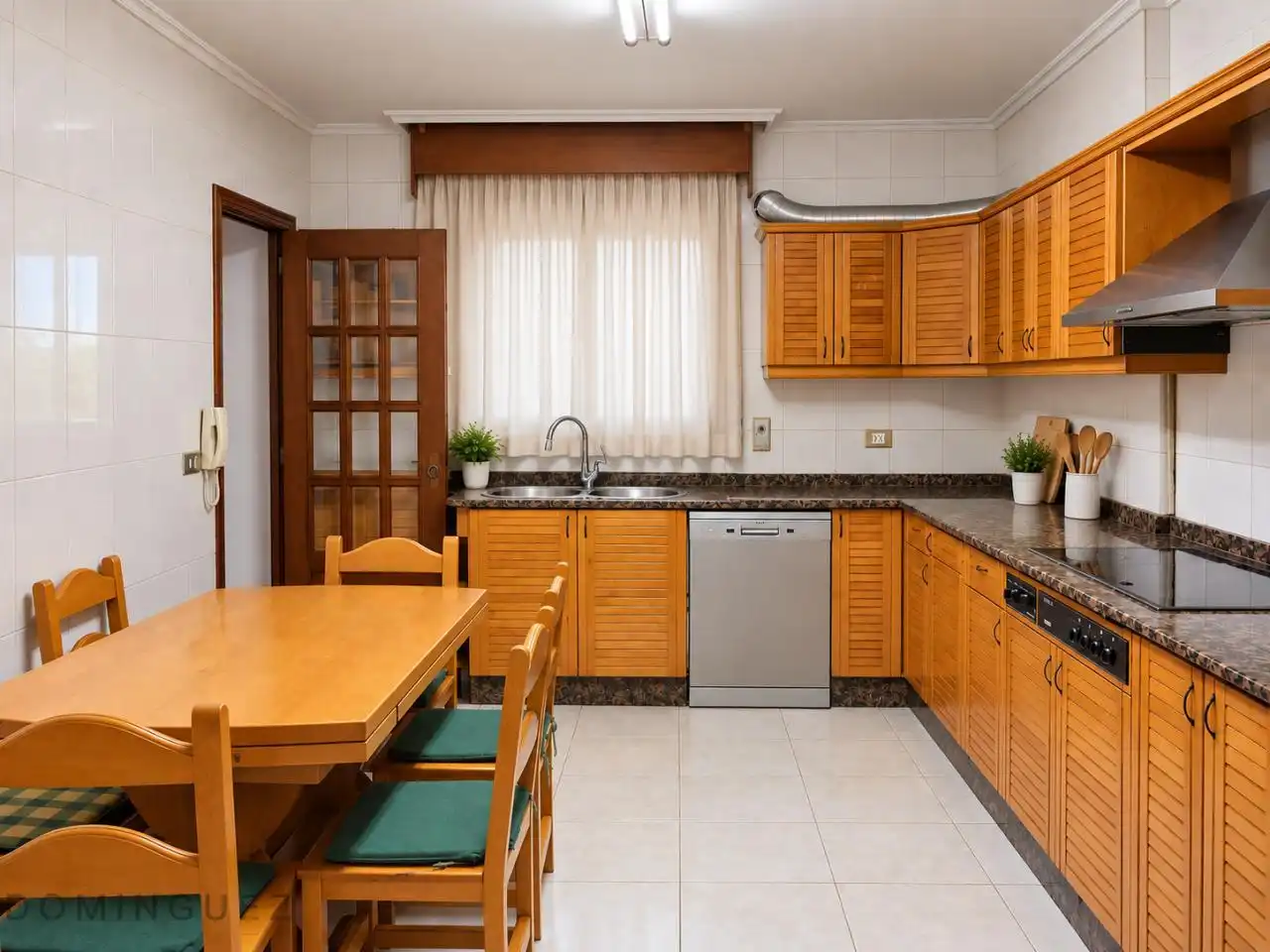 Appartamento con terrazza in vendita a Centro Urbano
