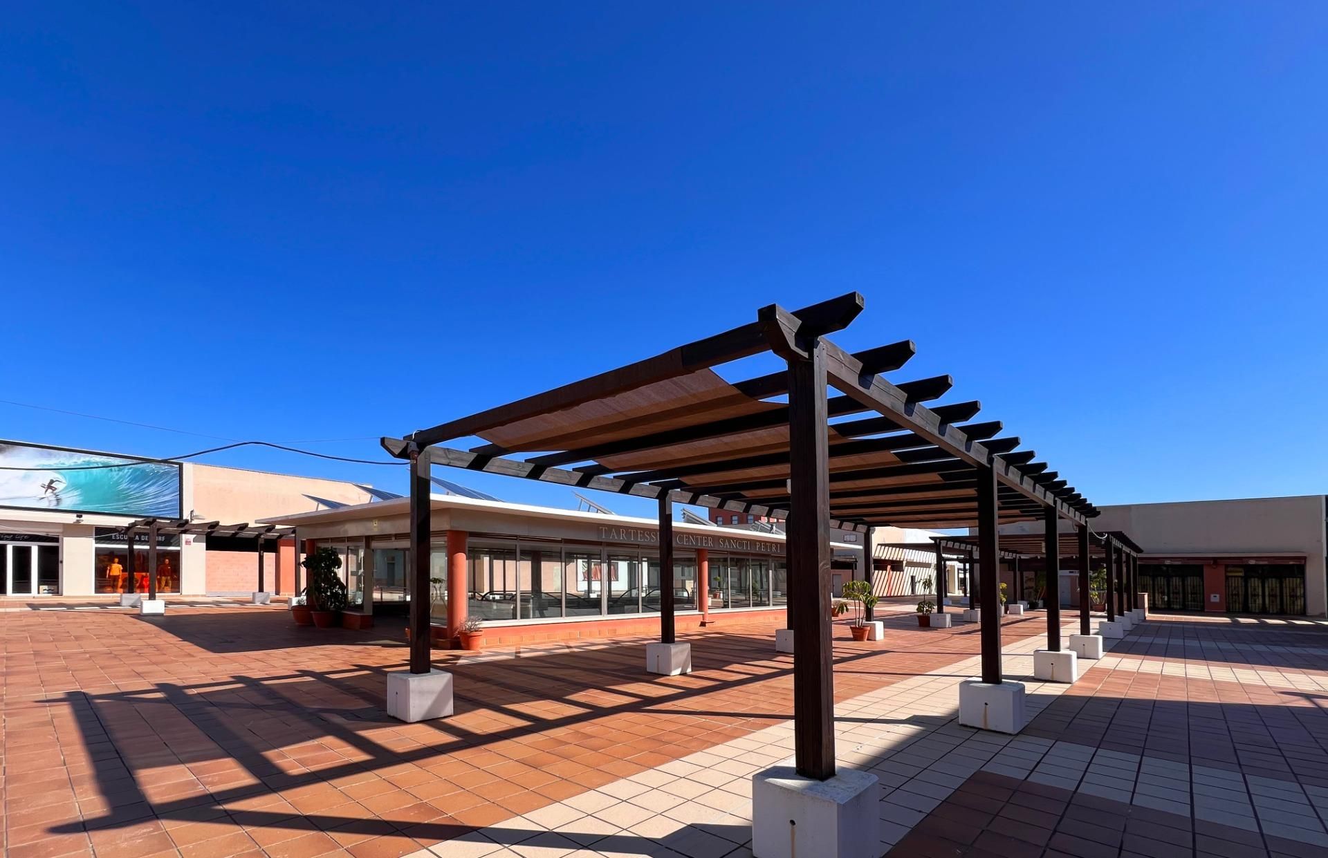 Terrassa de Local en venda en Chiclana de la Frontera