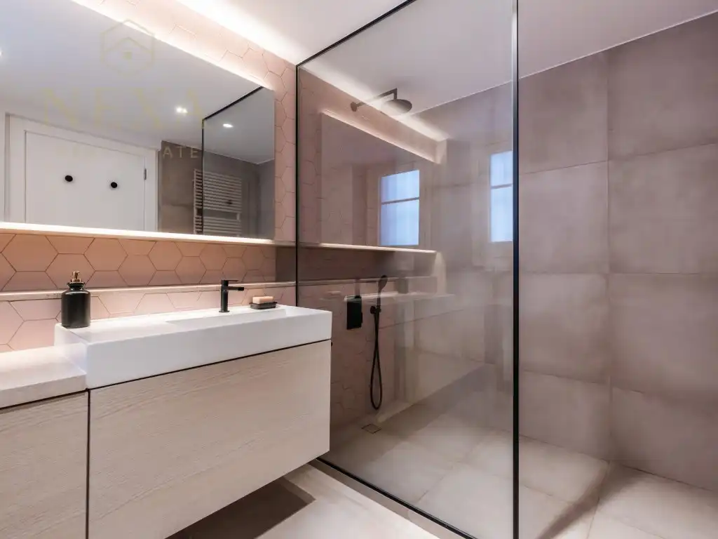 Baño de Piso en venta en Barcelona