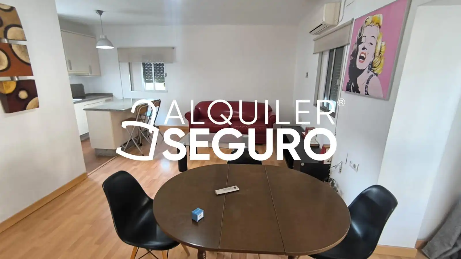 Dining room of Study for rent in Sevilla  with Air Conditioner and Furnished