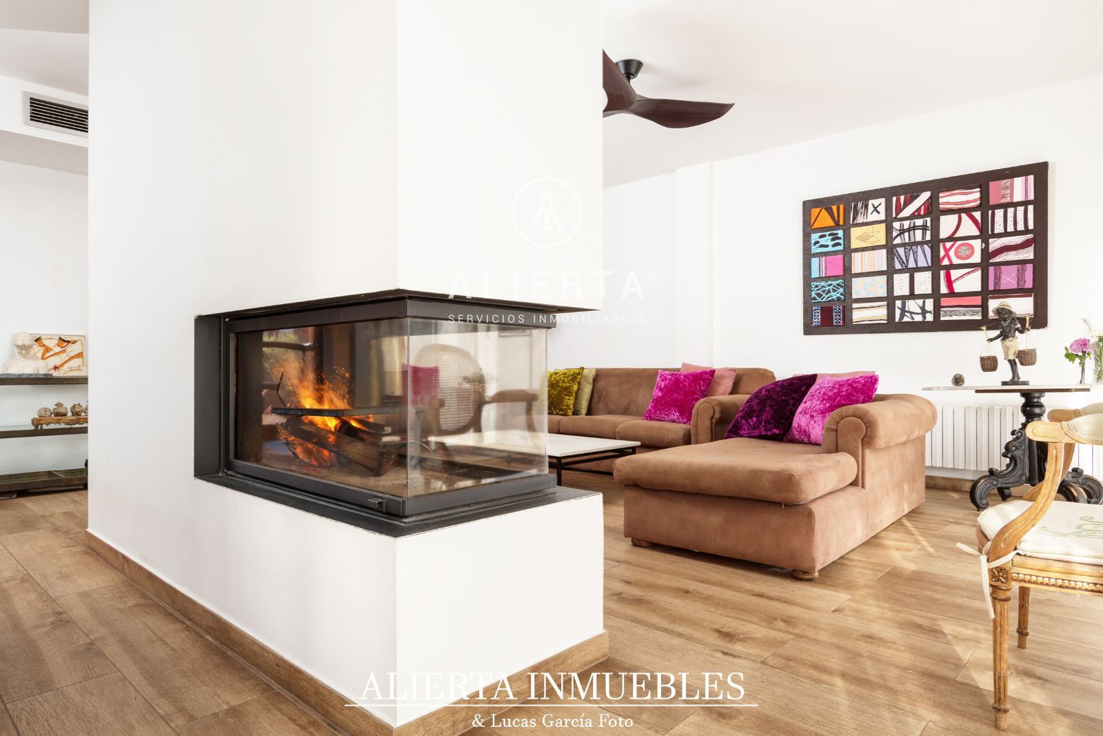 Sala d'estar de Casa o xalet en venda en  Zaragoza Capital amb Aire condicionat i Calefacció