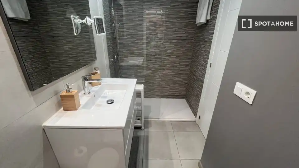Badezimmer von Wohnungen zur untervermieten in La Oliva mit Klimaanlage, Terrasse und Möbliert