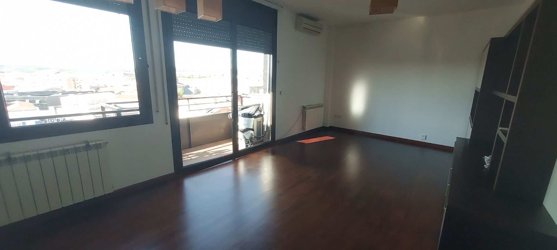 Sala d'estar de Pis de lloguer en Sabadell amb Aire condicionat, Calefacció i Moblat