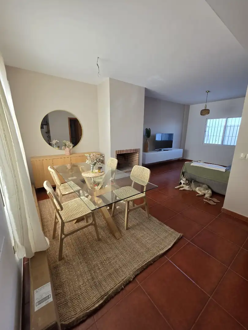 Comedor de Casa adosada en venta en Campillos con Jardín privado, Terraza y Amueblado