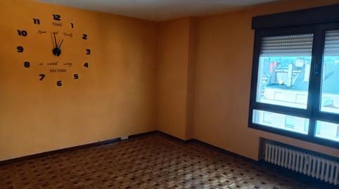Foto 5 von Wohnung zur Miete in Calle Cabruñana, Centro, Avilés