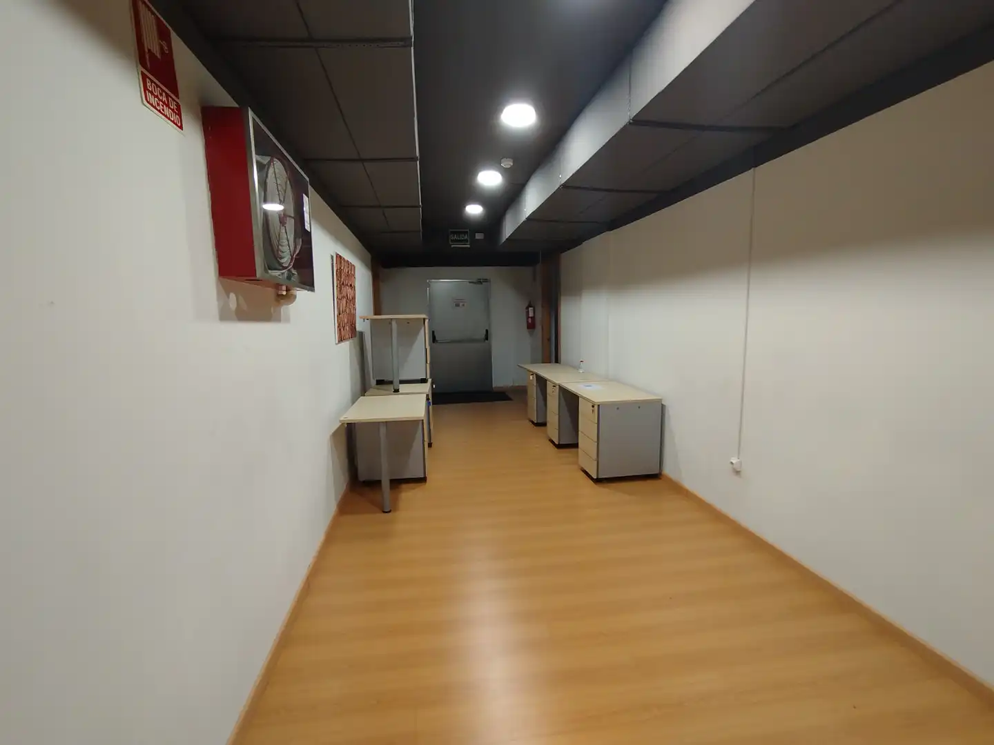 Commercial properties for sale in Castellón de la Plana / Castelló de la Plana  with Air Conditioner, Parquet flooring and Furnished