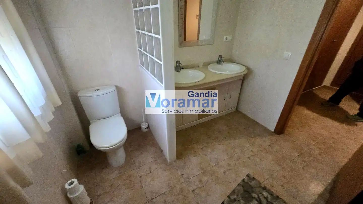 Baño de Casa adosada en venta en Xeresa con Aire acondicionado, Calefacción y Terraza