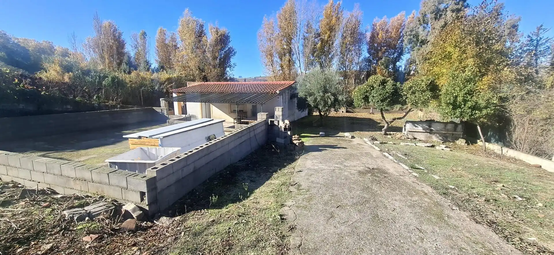 Chalet con jardín en venta en Lucillos, imagen 2
