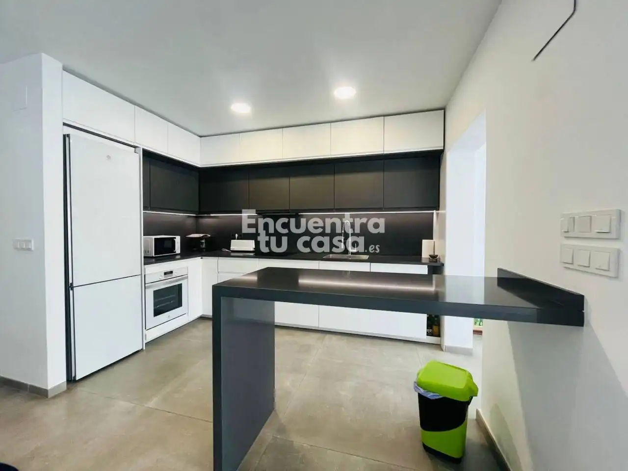 Cuina de Casa o xalet en venda en L'Alfàs del Pi amb Aire condicionat, Calefacció i Terrassa