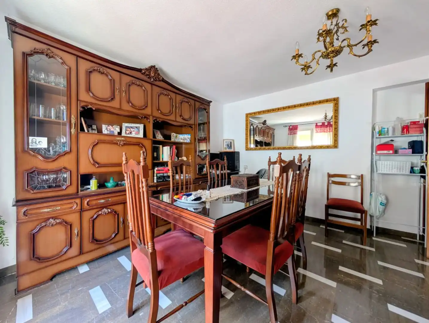 Casa con terraza en venta en Montefrío, imagen 3