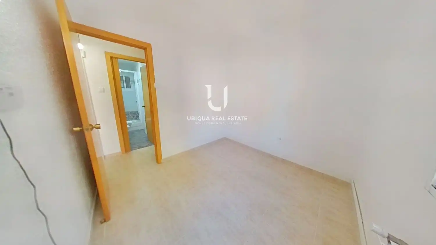 Schlafzimmer von Wohnung zum Verkauf in Sant Feliu de Llobregat mit Heizung und Ofen
