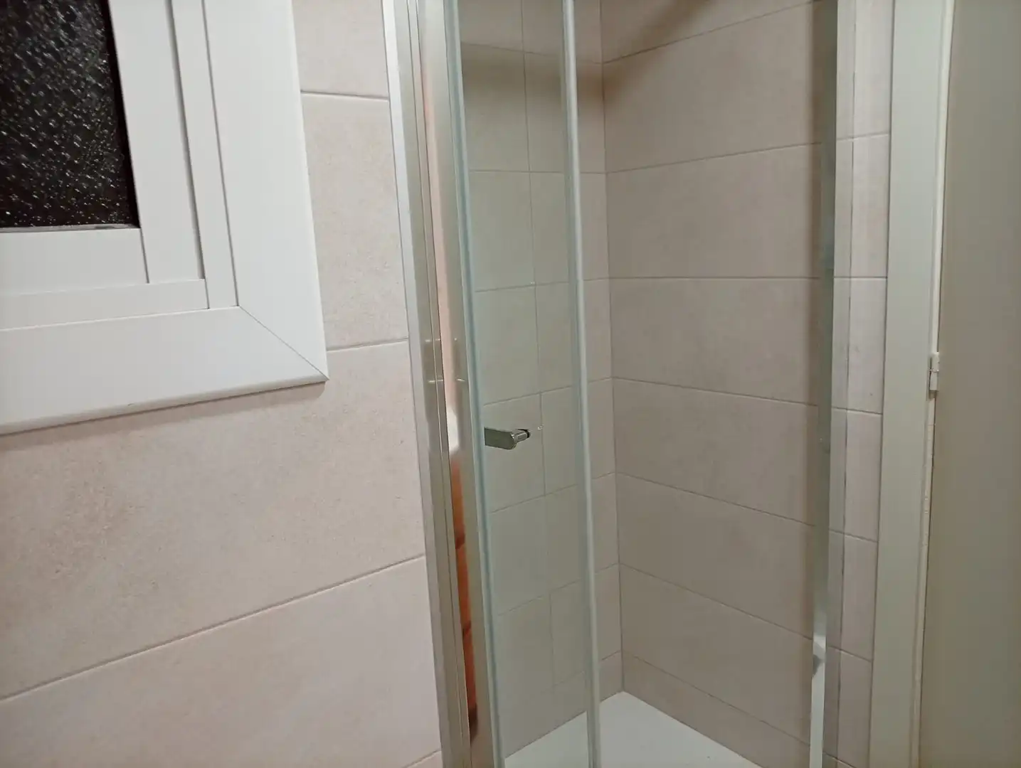 Bany de Pis en venda en Cerdanyola del Vallès amb Parquet, Forn i Rentadora