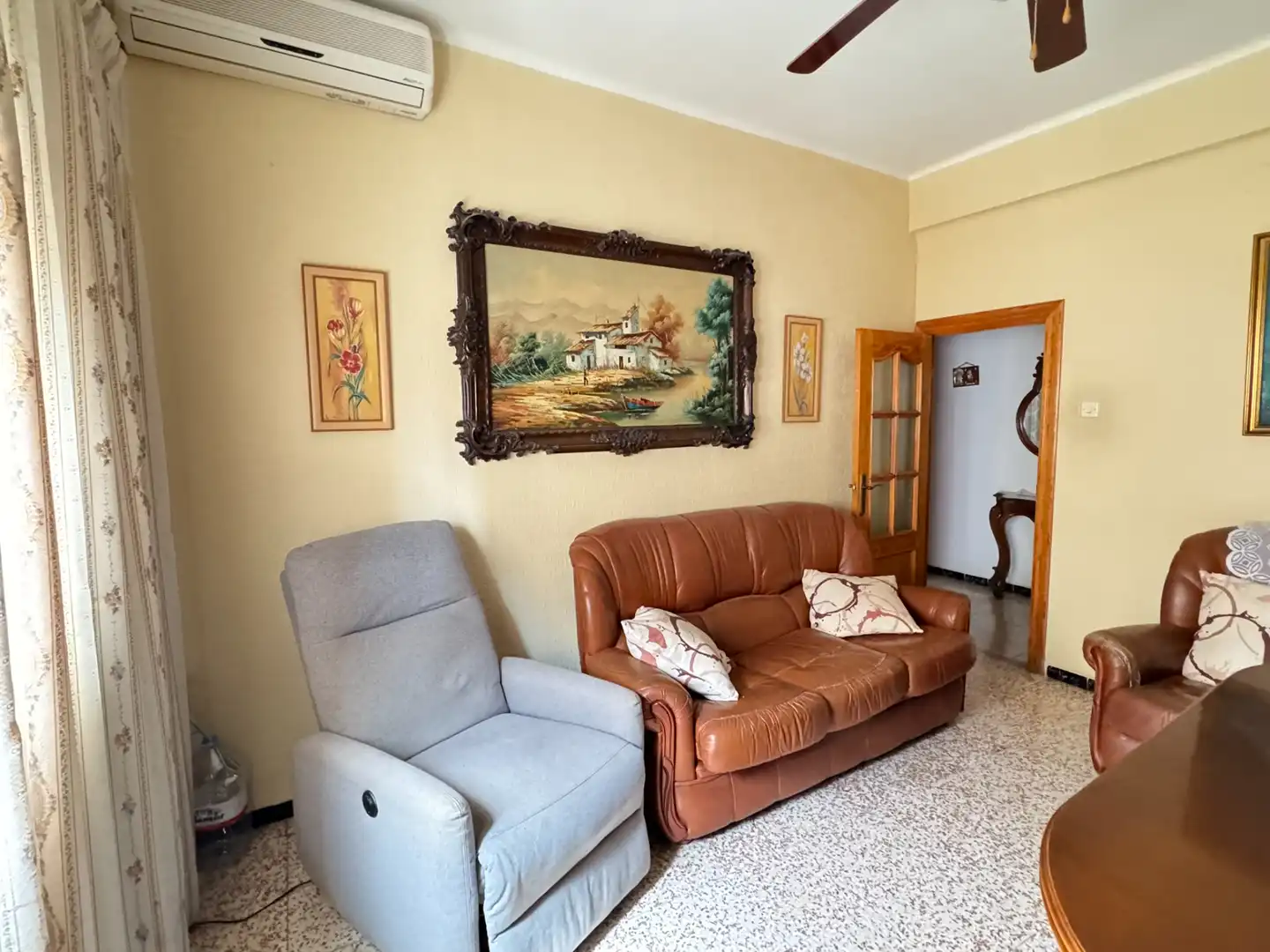 Sala d'estar de Pis en venda en Almería