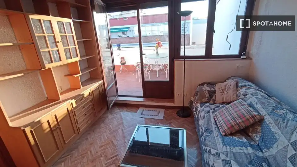 Habitación en Guindalera