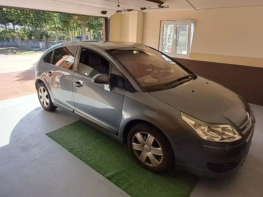 Aparcament de Casa o xalet en venda en Culleredo amb Calefacció, Jardí privat i Terrassa
