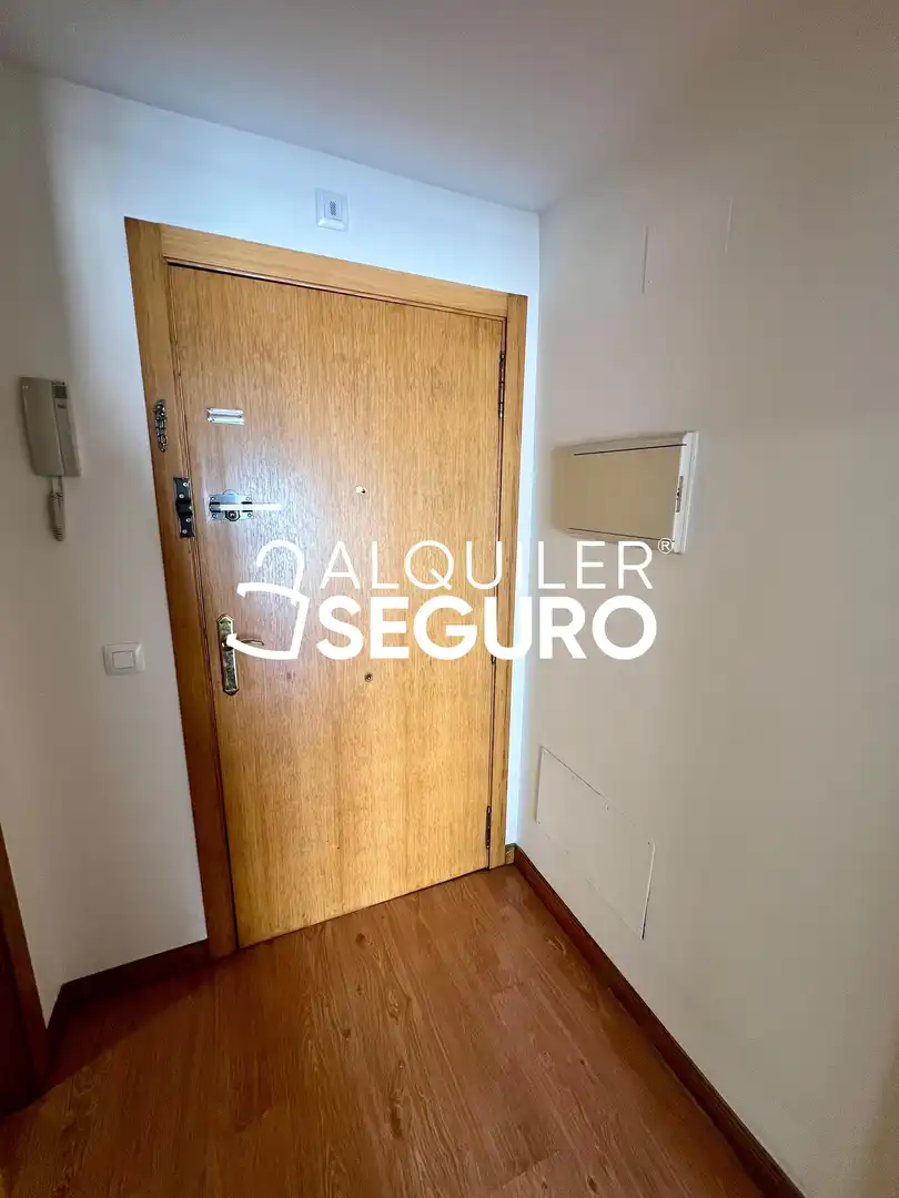 Flat for rent in Alcobendas  with Air Conditioner, Heating and Storage room