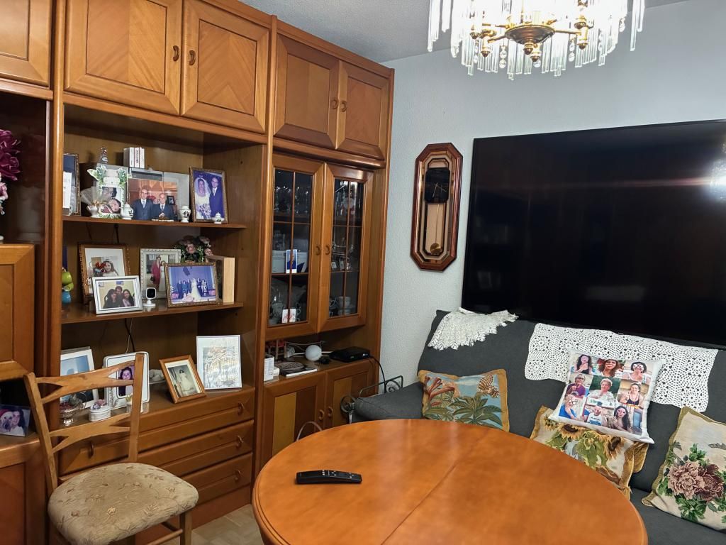 Living room of Flat for sale in  Madrid Capital  with Air Conditioner and Heating