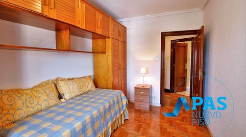 Foto 5 de Piso en venta en Paseo de Altamira, Los Castros, Santander
