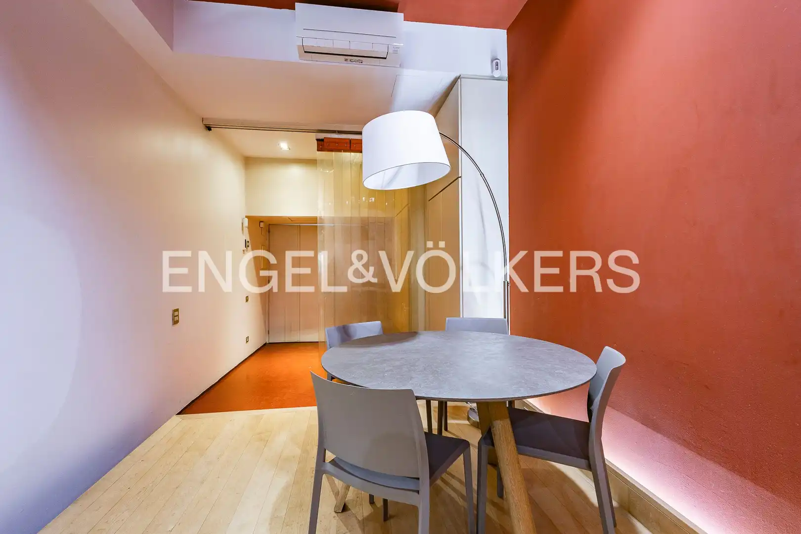 Comedor de Piso en venta en Barcelona con Aire acondicionado, Calefacción y Parquet
