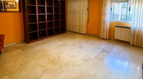Foto 2 de Piso en venta en Calle Canalejas, Centro, Puertollano