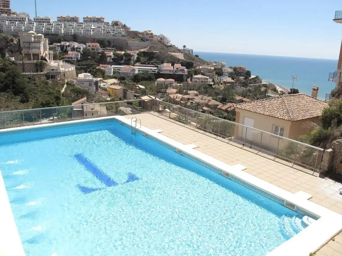 Schwimmbecken von Wohnung zur Miete in Cullera mit Klimaanlage, Terrasse und Möbliert